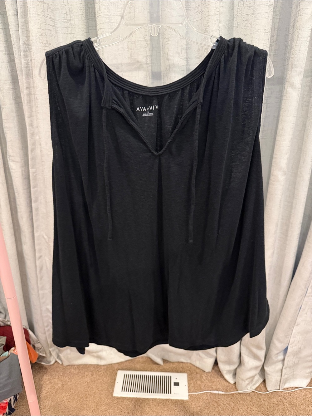 Ava & Viv Black Sleeveless Tie-String Scoop Neck Tank
